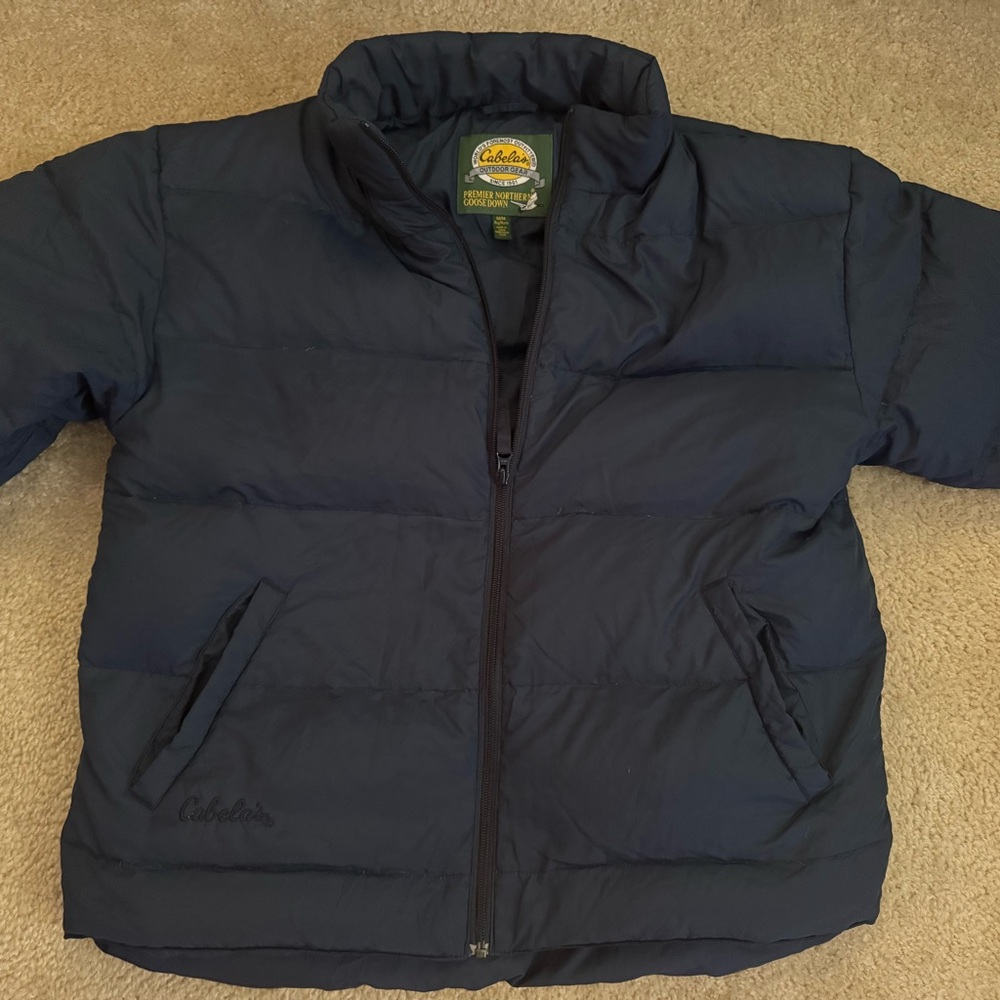 Cabela’s men’s  Dark Blue Puffer Jacket